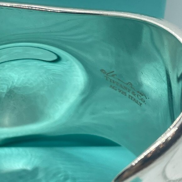Tiffany & Co. Silver Elsa Peretti Bone Cuff Left Hand Medium 6" Circumference - Picture 3 of 16